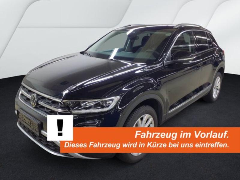 VW  T-Roc 1.5 TSI DSG STYLE RKam*AHK *ACC *LED *VIRT, Deep Black Perleffekt