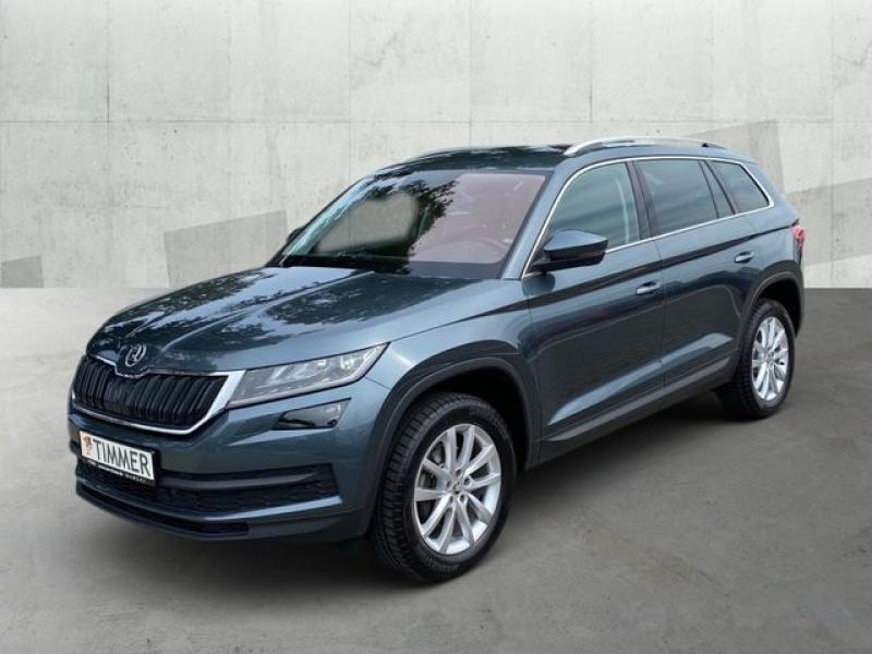 SKODA  Kodiaq 2.0 TDI DSG STYLE *LED *AHK *SHZ *NAVI *D, Quarz-Grau Metallic