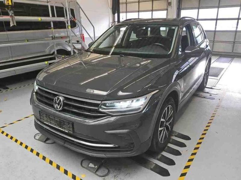 VW  Tiguan 2.0 TDI DSG LIFE *AHK *LED *ACC *NAVI *SH, Uranograu