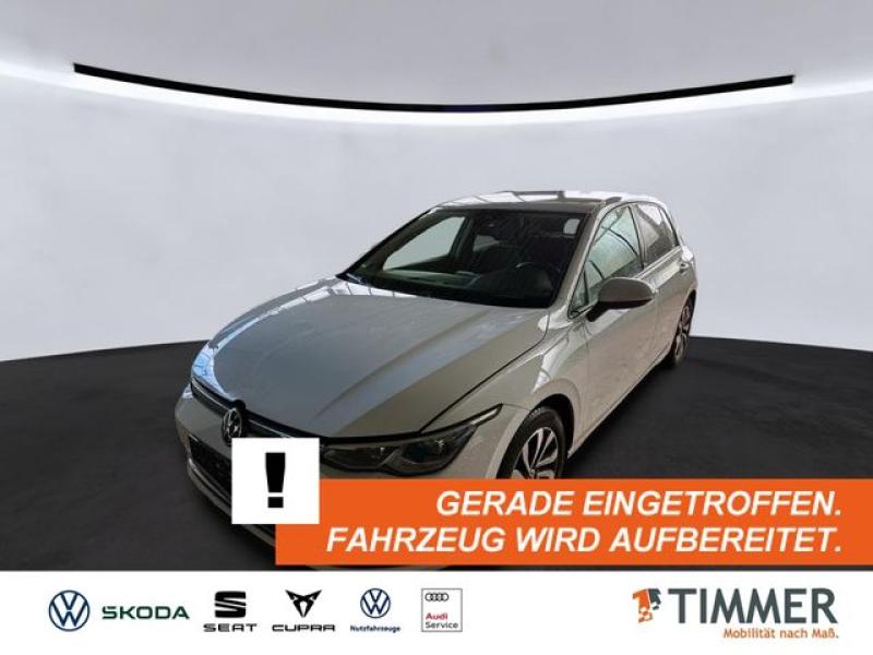 VW  Golf VIII 1.5 TSI ACTIVE +AHK +LED +RKAM +ACC +A, Pure White