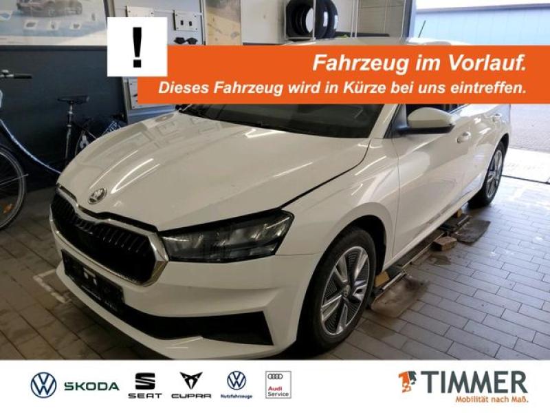 SKODA  Fabia 1.0 TSI ACTIVE +LED +APP-CONN +SHZ +ALU +D, Candy Weiß