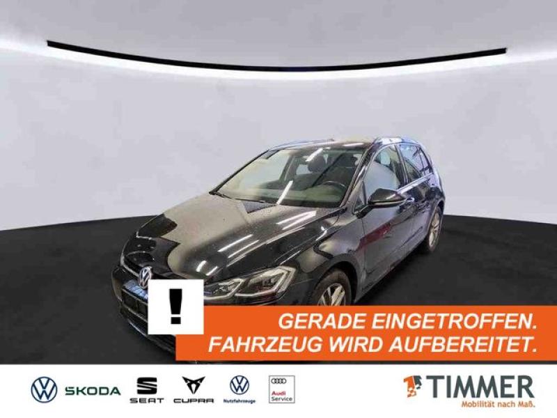 VW  Golf VII 1.6 TDI COMFORT +LED +ACC +NAVI +SHZ +A, Deep Black Perleffekt