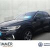 VW  T-Roc 1.5 TSI DSG R-LINE +AHK +LED +ACC +RKAM +V, Deep Black Perleffekt