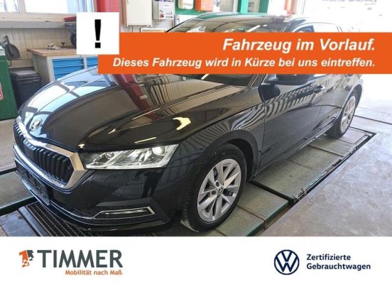 SKODA  Octavia Combi 2.0 TDI DSG STYLE +AHK +MATRIX +AC, Black Magic Perleffekt