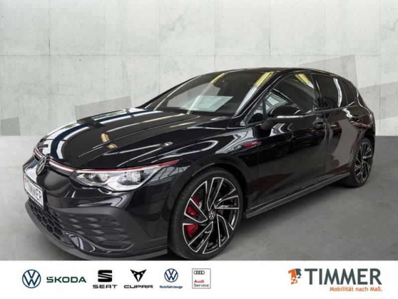 VW  Golf VIII GTI Clubsport 2.0 TSI 221kW 7-Gang DSG, Deep Black Perleffekt
