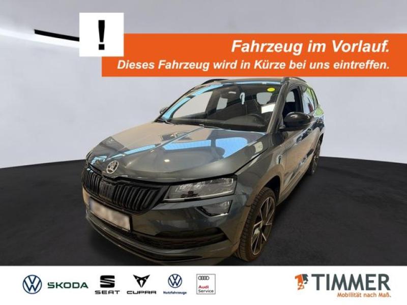 SKODA  Karoq 1.5 TSI DSG SPORTLINE +AHK +LED +360° +ACC, Quarz-Grau Metallic