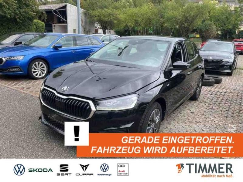 SKODA  Fabia 1.0 TOUR +LED +CARPLAY +SHZ +ALU +DAB +, Black Magic Perleffekt
